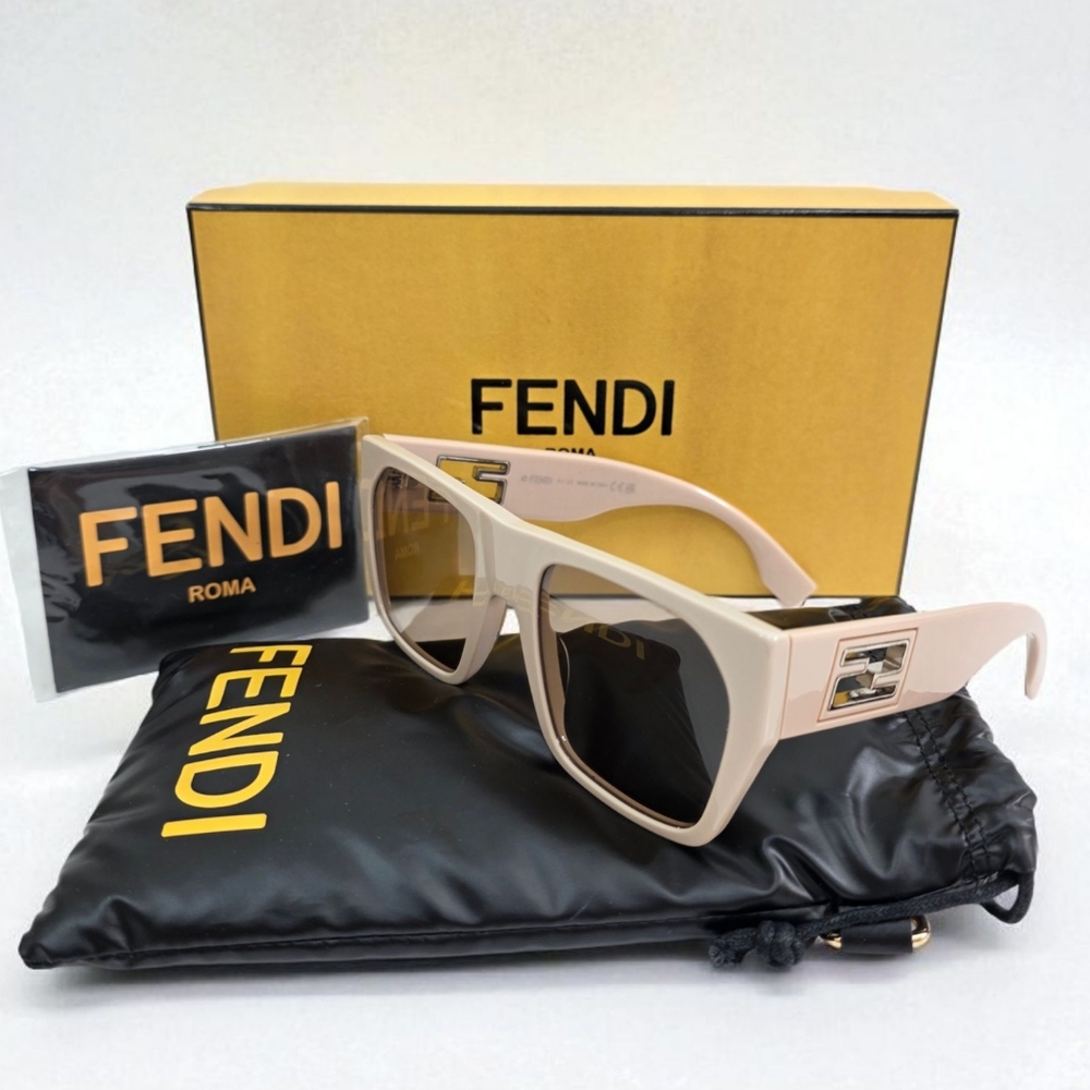 Fendi Baguette FE40124I Oversized Square Sunglasses Beige Mauve FF Logo Glasses - Picture 8 of 11
